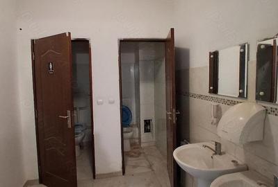 Spațiu comercial, de 146 mp, în Lacul Tei - 2