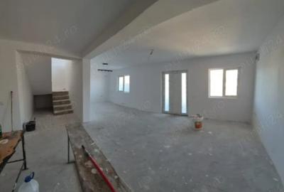 CASĂ  DUPLEX LUMINA P+1/ CONSTRUITA PENTRU LOCUINTA PROPRIE/ LA CHEIE / - 2
