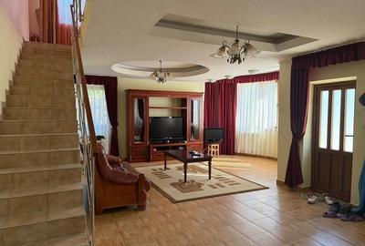 Casă în Valea Adâncă