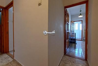 Garsonieră decomandată, mobilată în Nicolina - 8