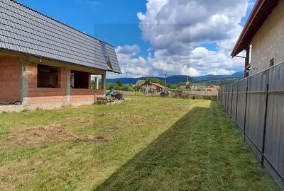 Casa moderna la rosu in Cristian - 6