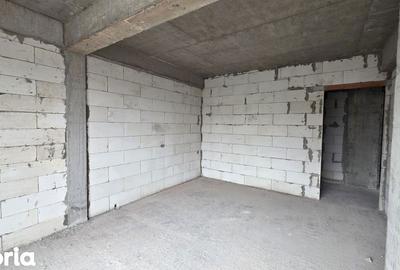 Garsonieră decomandată în Nicolina