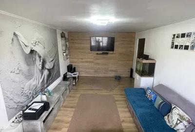 Apartament cu 4 camere decomandat, mobilat în CET - 3