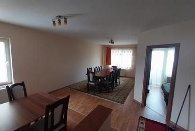 Apartament cu 2 camere semidecomandat, mobilat în Florești - 6