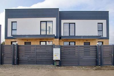 Casă cu 4 camere cu Canalizare în Ghimbav Livadă - 1