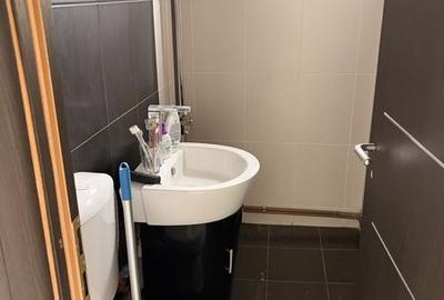 Apartament cu 3 camere decomandat în Central - 2