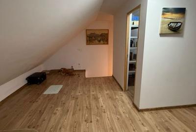 Casă cu 3 camere cu Canalizare în Dobroești - 6