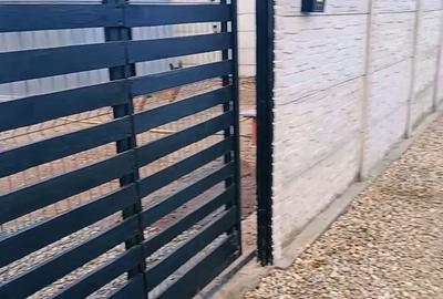 Spațiu comercial, în Bâcu - 1