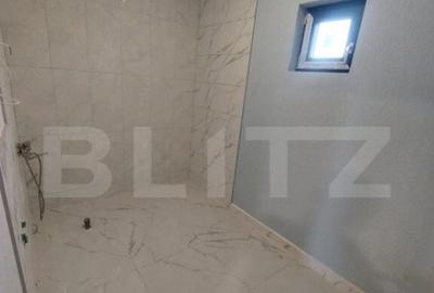 Casă cu 6 camere cu Teren 174 Mp în Andrei Mureșanu