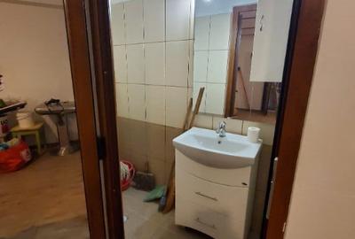 Apartament cu 4 camere semidecomandat în Ultracentral - 4