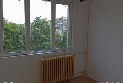 Apartament cu 3 camere decomandat în Drumul Taberei - 5