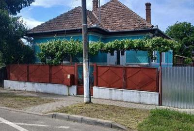 Casă cu 2 camere în Central - 2