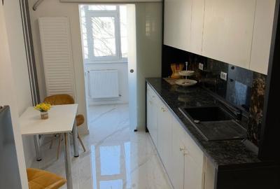 Apartament cu 2 camere decomandat în Școlilor - 2