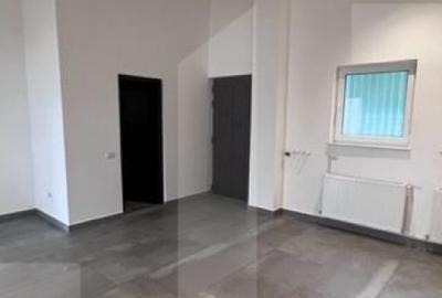 Spațiu comercial, de 146 mp, în Semicentral - 3