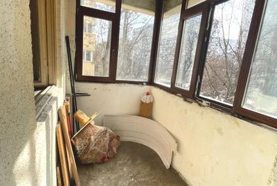 Apartament cu 3 camere decomandat în Dristor - 4