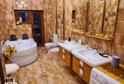 Casă cu 4 camere cu Teren 518 Mp în Central - 1