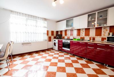 Casă individuală cu 3 camere cu Canalizare în Nojorid - 8