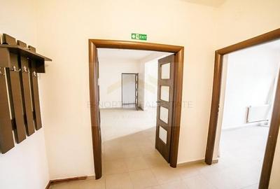 Uranus , Birou ultra eficient energetic  , in vila P + 2 - 8