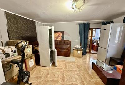 Casa / Vila cu 4 camere Vanatori - 4