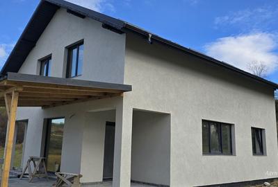 Casă cu 5 camere cu Teren 1000 Mp în Mihai Eminescu - 9