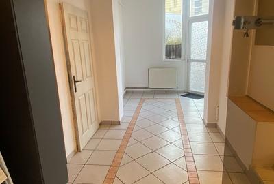 Spatiu de birou/Apartament la casa de inchiriat zona Fsega , Iulius Mall , 3 cam - 3
