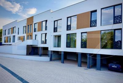 Apartament cu 2 camere decomandat în Cetate