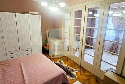 Apartament cu 3 camere decomandat, mobilat în Orașul de Jos - 2