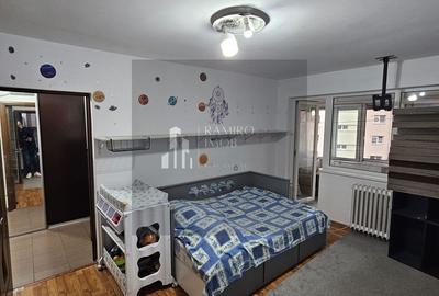 Apartament cu 2 camere în Alexandru Obregia