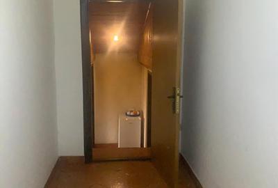 Vanzare  Cladire de  Birouri P+1E  teren 940mp Bamboo - 15