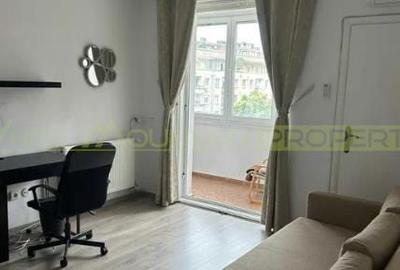 Apartament cu 2 camere, mobilat în Romană