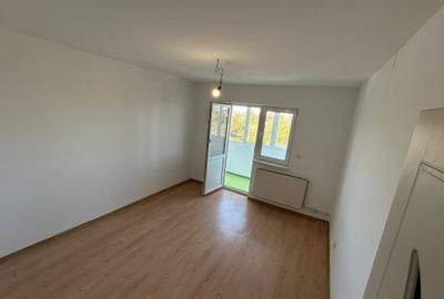 3 camere decomandat, Centrală proprie, Parcare inclusă, Zonă liniștită Chitila - 3