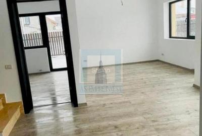 Casă cu 5 camere cu Teren 535 Mp în Stupini