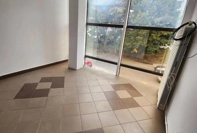 De inchiriat spatiu comercial Bacau - 6