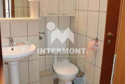 Apartament cu 3 camere în Central - 3