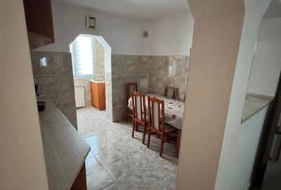 Apartament 3 camere, 93 mp, decomandat, etaj 2,zona Alfa - 3