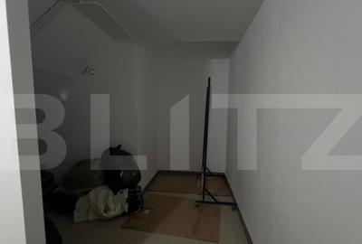 Spațiu comercial, de 850 mp, în Central