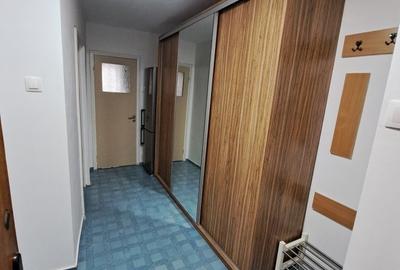 Inchiriez garsoniera-aproape de statia de metrou piata muncii