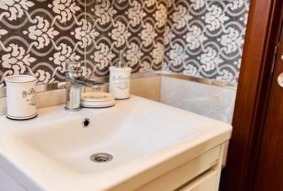 Casa Individuala | 4 camere | Acces rapid Metrou | Mutare rapida - 15