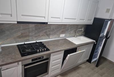 Apartament cu 3 camere decomandat în Tei - 2