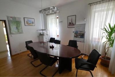 Vila eleganta in Cotroceni – consolidata, renovata, cu sauna si curte proprie - 6