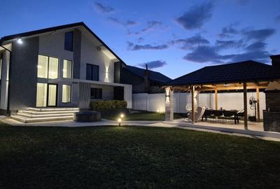Casă cu 4 camere în Dealu - 7