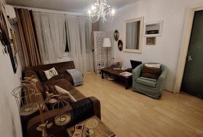 Apartament cu 4 camere semidecomandat în Tomis Nord - 11
