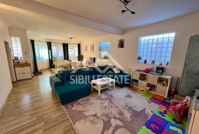 Casa moderna, spatioasa, curte generoasa pe un nivel in Sura Mare - 3