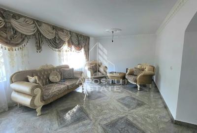 Casa individuala renovata,4 camere,garaj,teren 540 mp,Plopi - 3