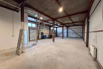 Spațiu comercial, de 541 mp, în Central - 4