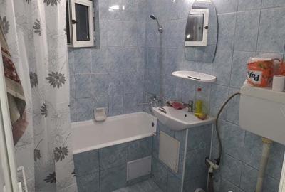 Apartament cu 2 camere nedecomandat în Central - 1