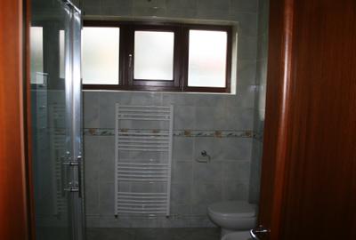 Vanzare vila superba D+P+1+M gradina garaj piscina teren 2500mp Pipera padure - 23