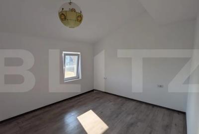 Casă cu 7 camere cu Teren 1790 Mp în Bungetu - 15