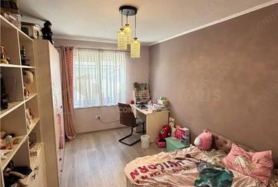 Casă cu Teren 620 Mp în Groși - 18