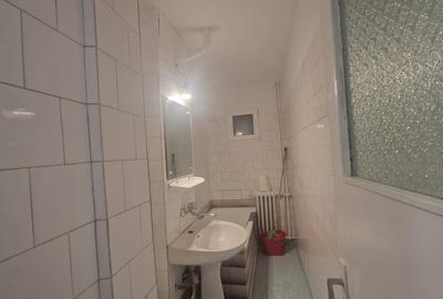 Apartament 2 camere, semidecomandat, 45mp, Craiovita Noua, zona Elena Farago - 6
